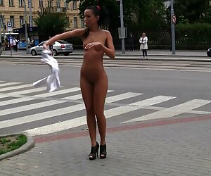 بور fucks hassi به یک پورن استار است فلم سکس زنان