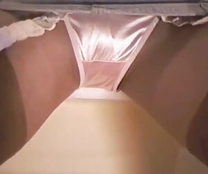 عسل تایلندی روی تختخواب در آسیا خودارضایی ﻿سکس زن باحیوانات می کند