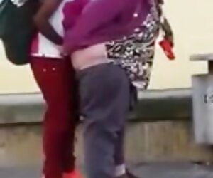 تینی بوپر گربه خود sex با زن حامله را کشیده می کند